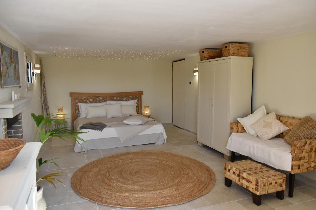 Terre D'Amore - For Couples Hotel Ostuni Ngoại thất bức ảnh