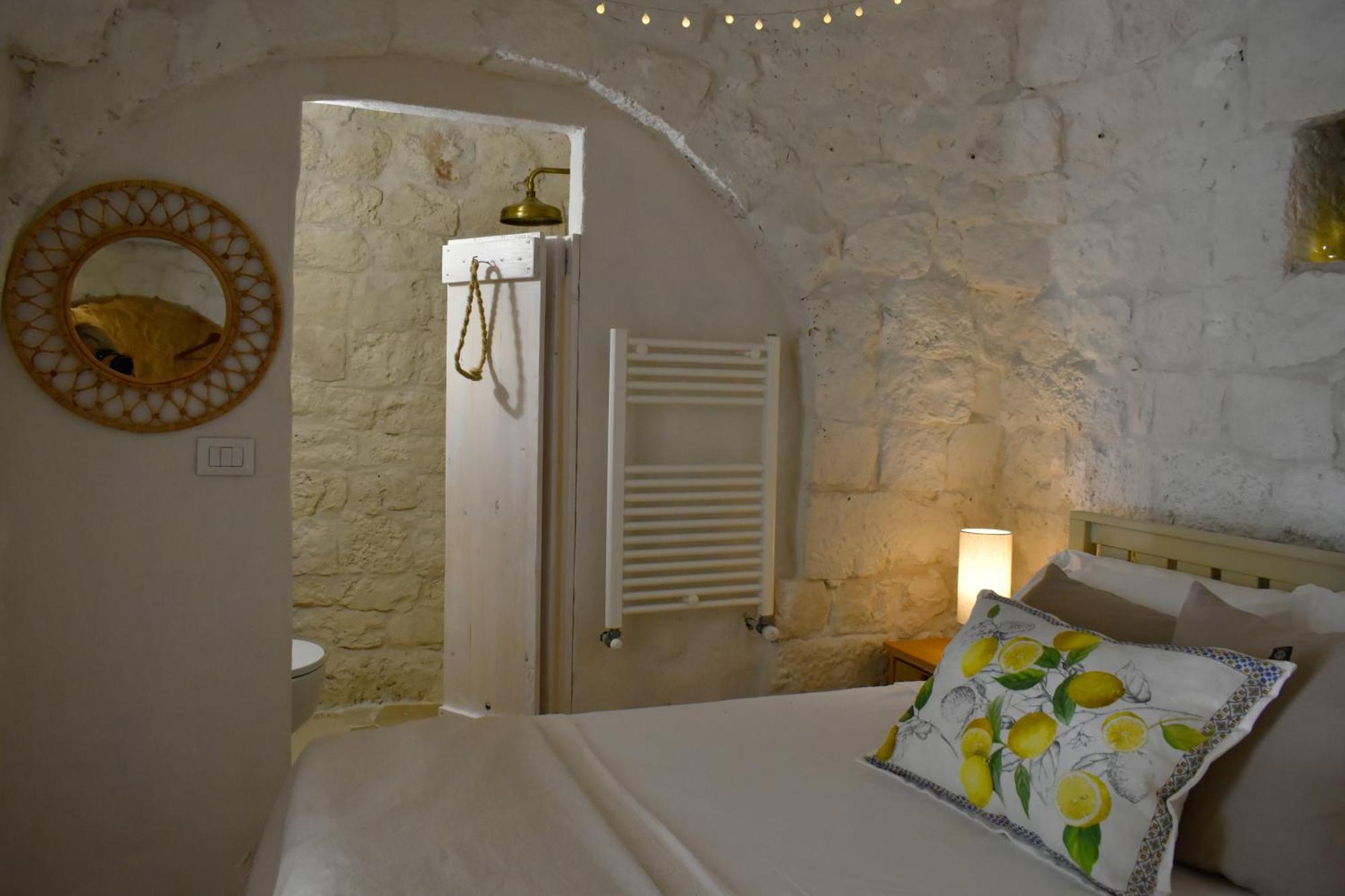 Terre D'Amore - For Couples Hotel Ostuni Ngoại thất bức ảnh