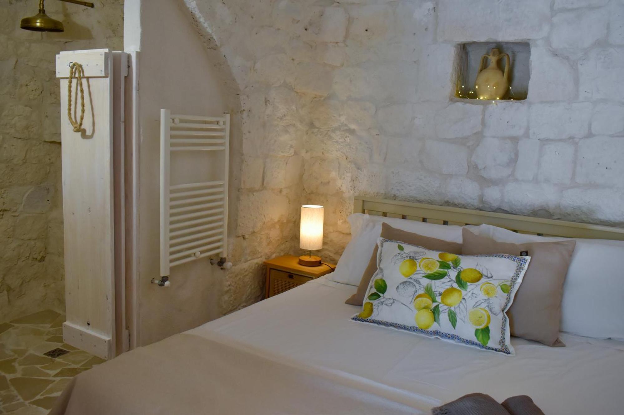 Terre D'Amore - For Couples Hotel Ostuni Ngoại thất bức ảnh