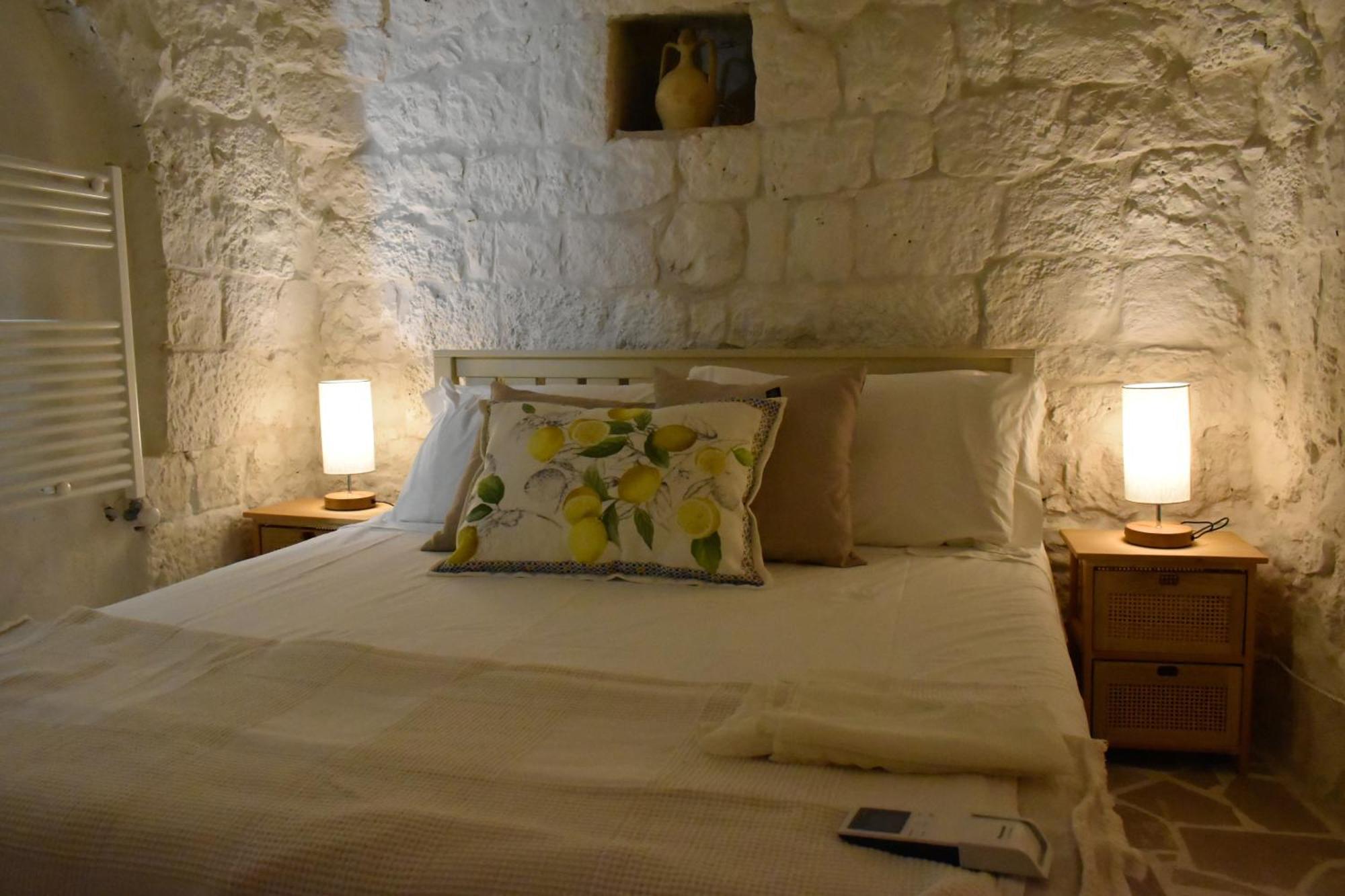 Terre D'Amore - For Couples Hotel Ostuni Ngoại thất bức ảnh